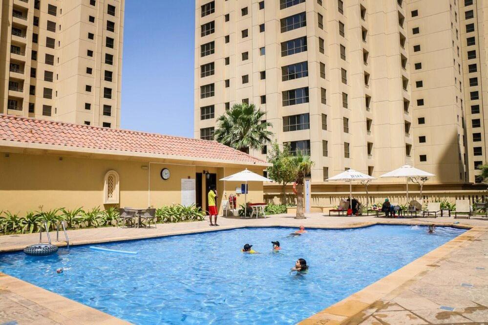 Elan Rimal Suites Dubai Exteriör bild