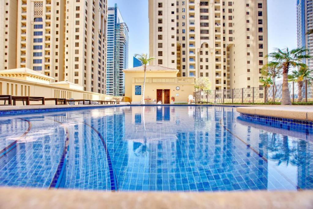 Elan Rimal Suites Dubai Exteriör bild